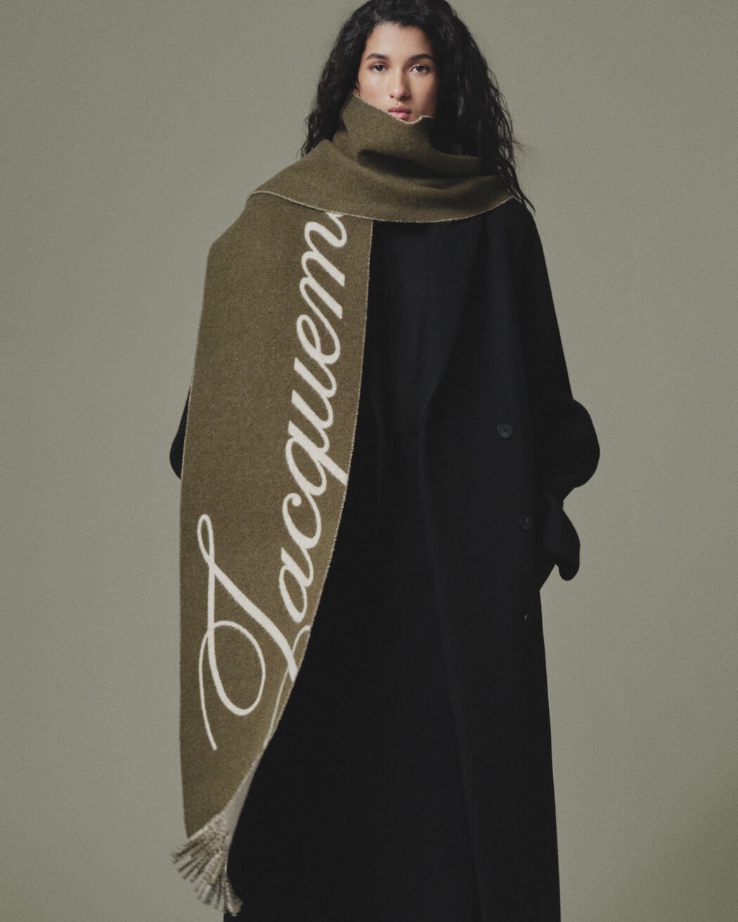 L Echarpe Atelier jacquemus l echarpe atelier