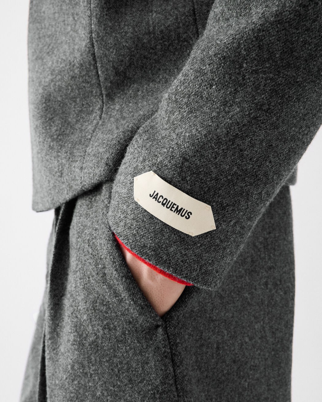 The Sera jacket jacquemus the sera jacket