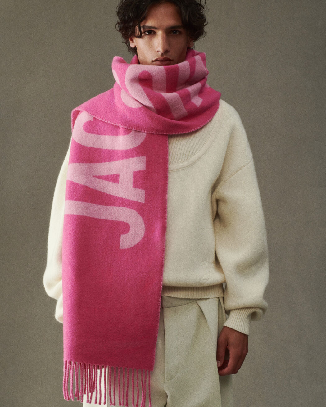 L Echarpe Jacquemus l echarpe jacquemus