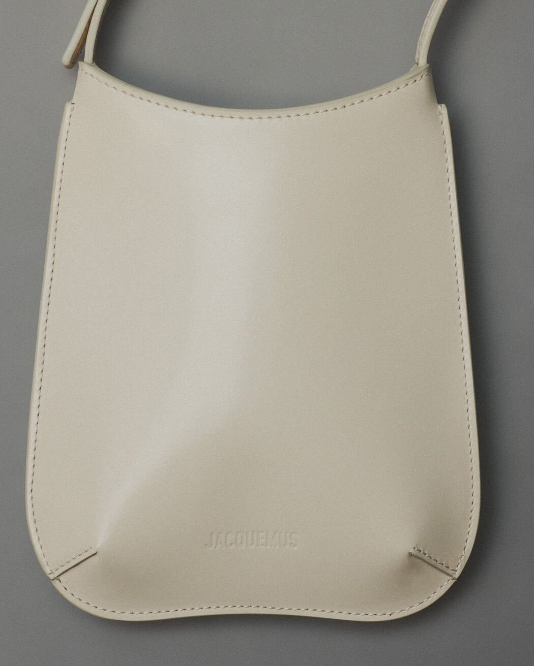 The Bisou phone pouch jacquemus the bisou phone pouch