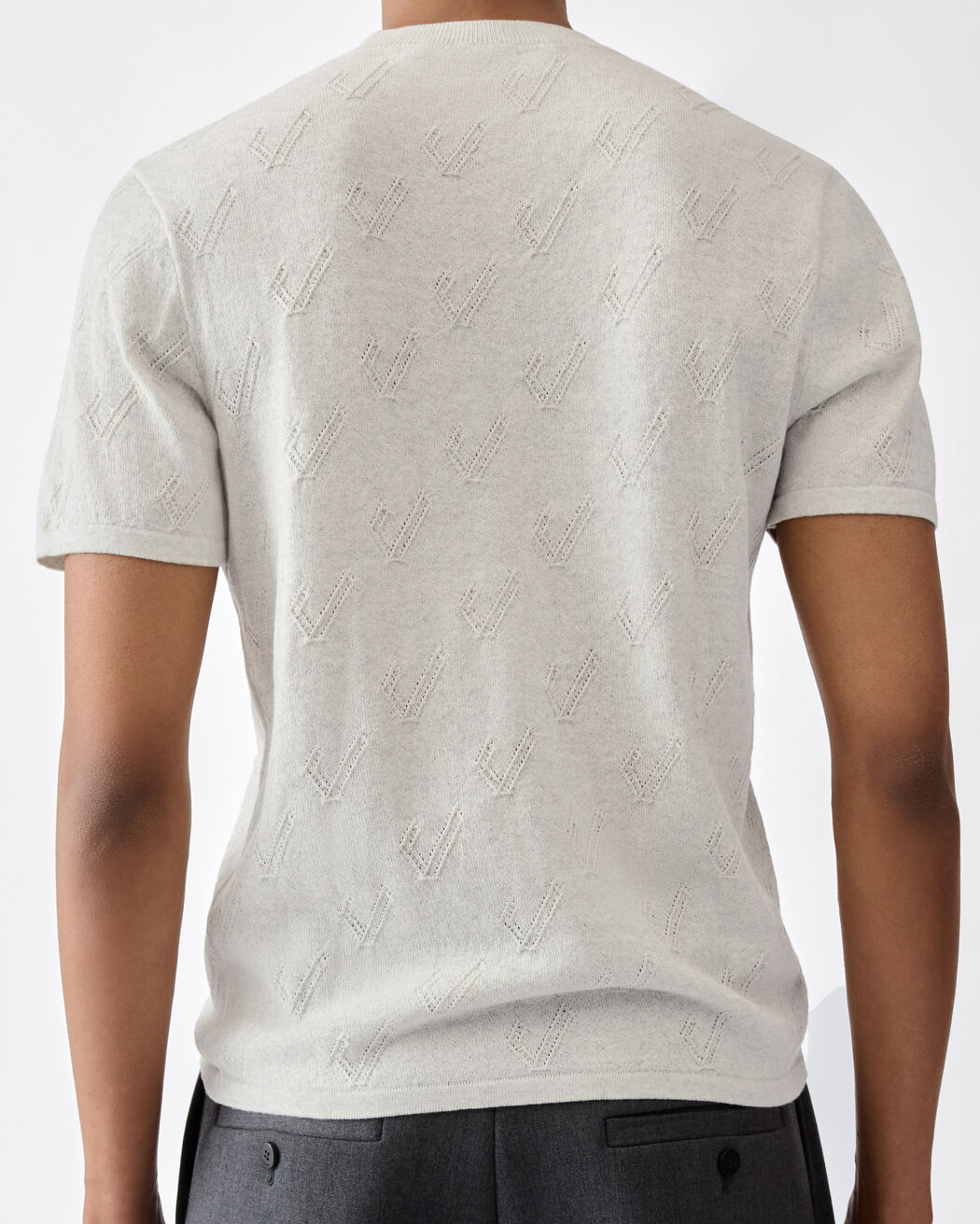 تي شيرت محبوك The Abbracio jacquemus تي شيرت محبوك the abbracio