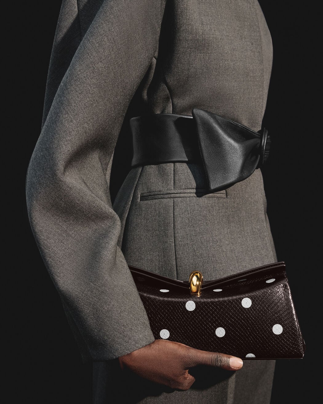 The Valérie clutch jacquemus the val rie clutch