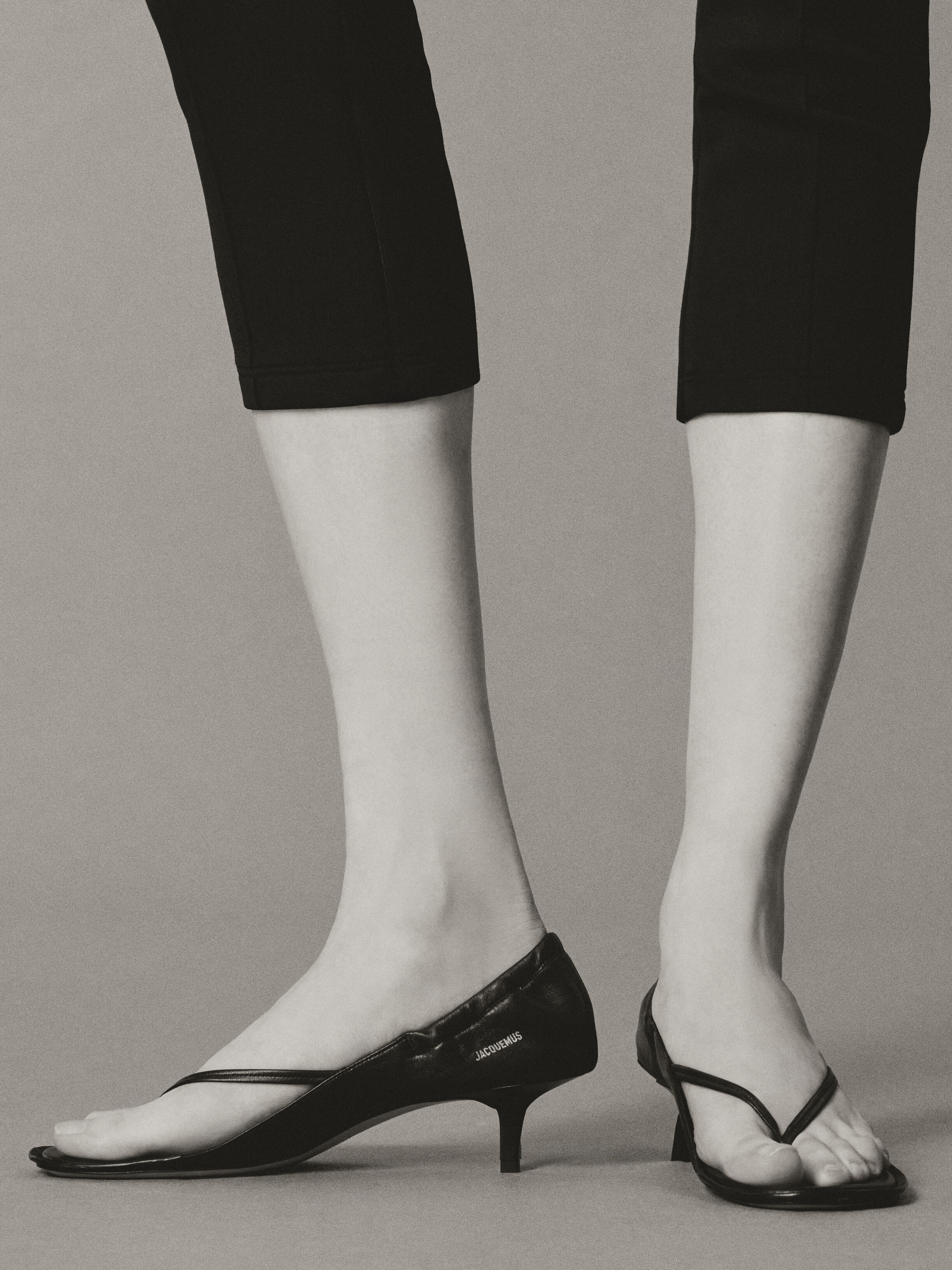 The low sandals, Black | JACQUEMUS UAE