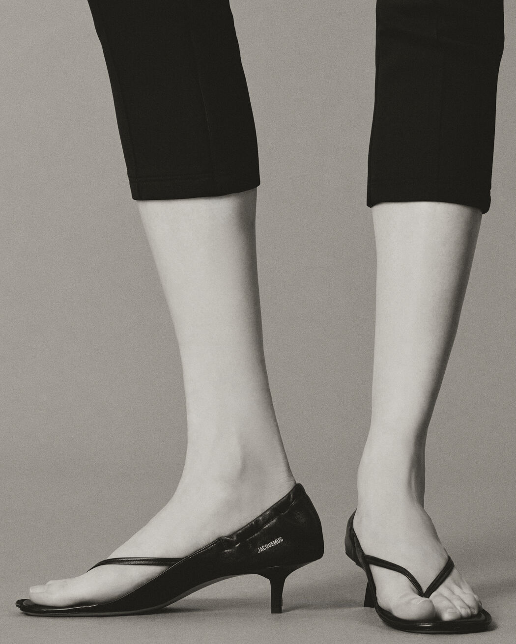 The low sandals jacquemus the low sandals