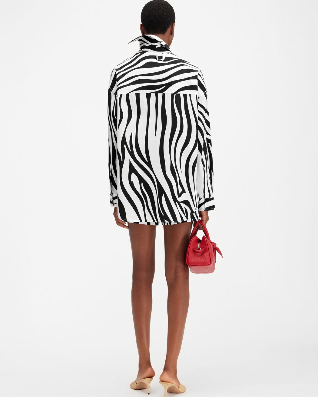 The Cuadro shirt قميص jacquemus the cuadro shirt قميص