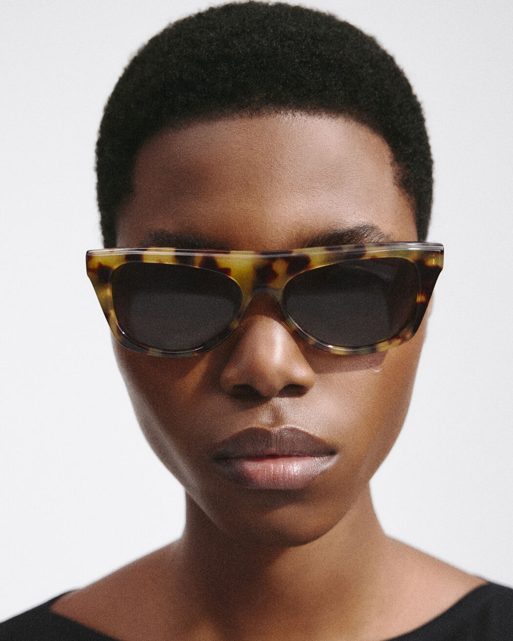 The Pasadena نظارة شمسية jacquemus the pasadena نظارة شمسية