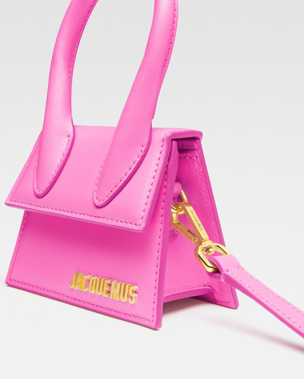 The Chiquito jacquemus the chiquito