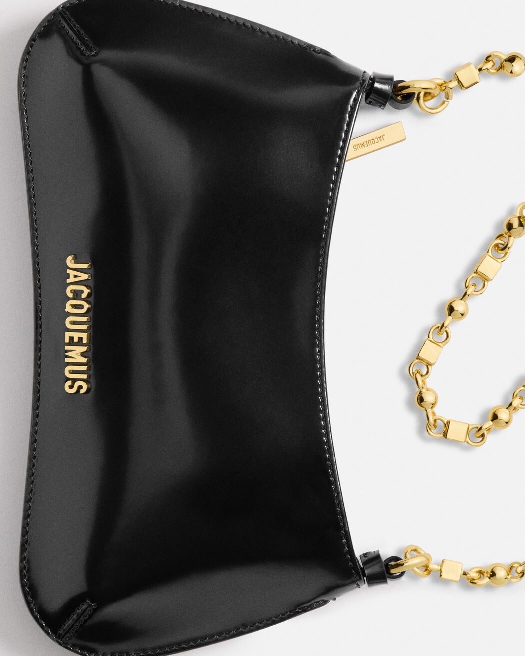 The mini Bisou حقيبة jacquemus the mini bisou حقيبة