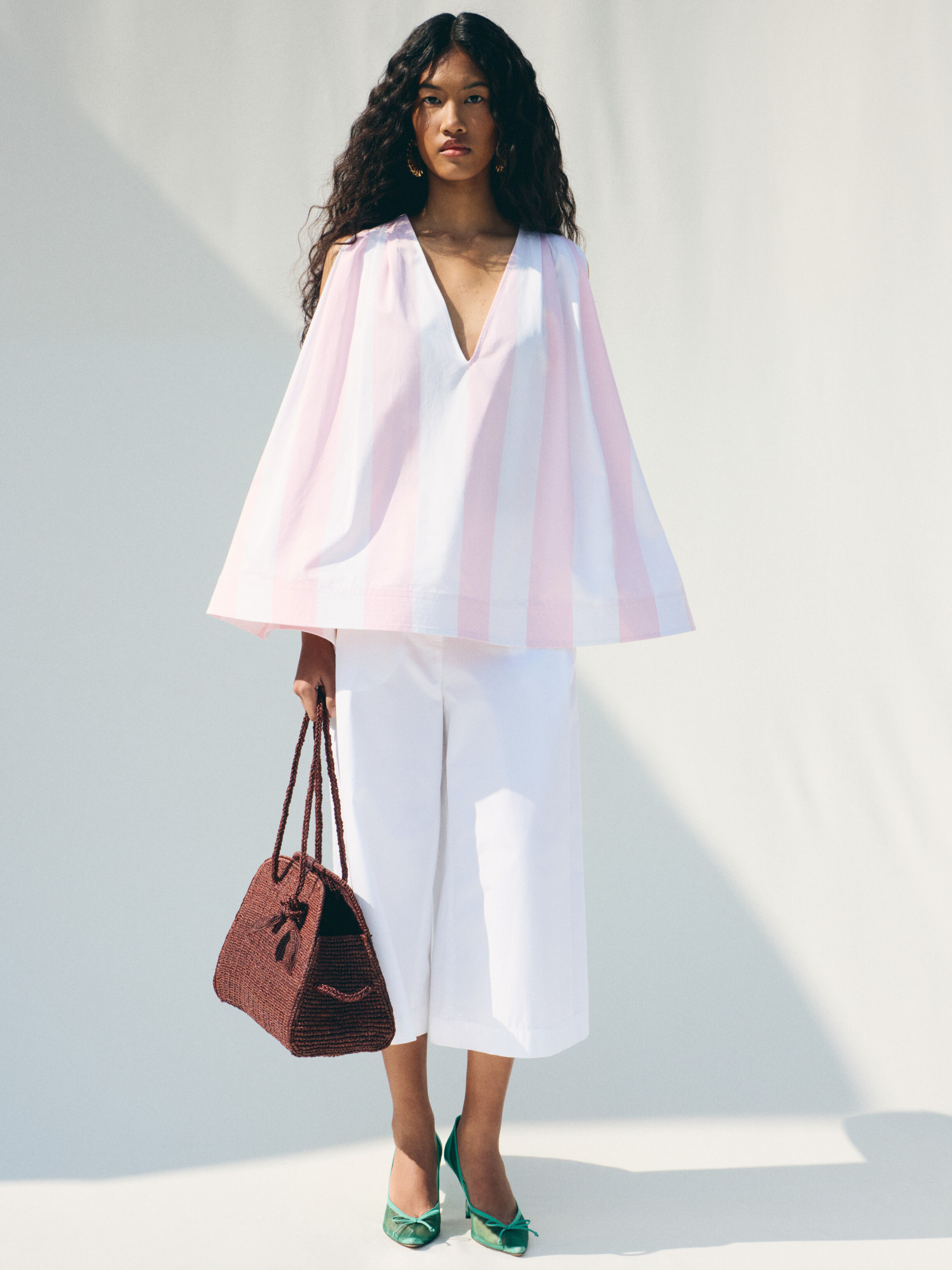 Shop Tops & Shirts for Women | JACQUEMUS UAE