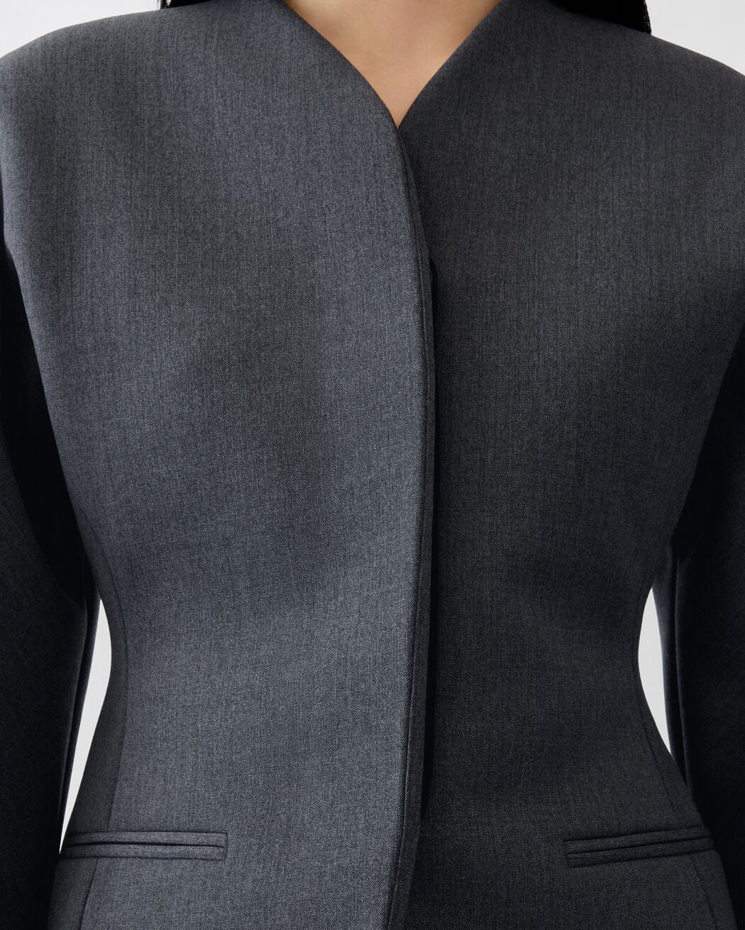 The Ovalo jacket jacquemus the ovalo jacket