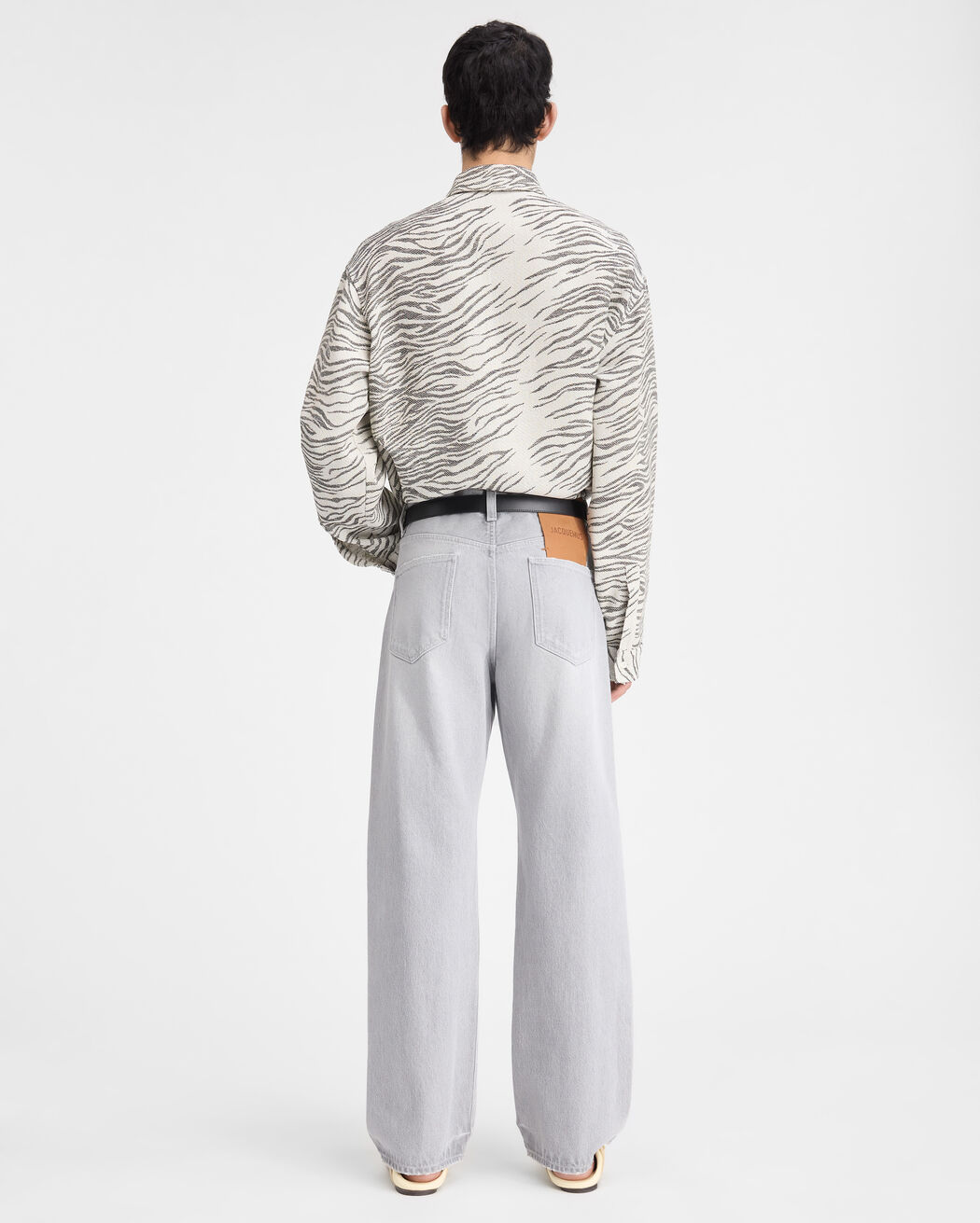 بنطال Le De Nîmes Droit jacquemus بنطال le de n mes droit