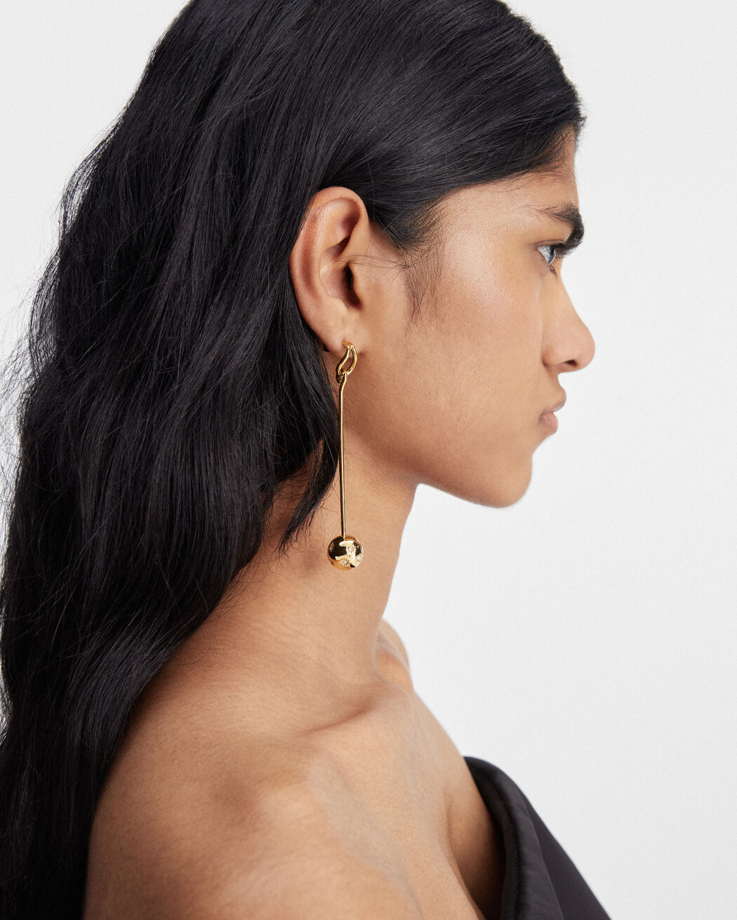 The Nodo earrings jacquemus the nodo earrings