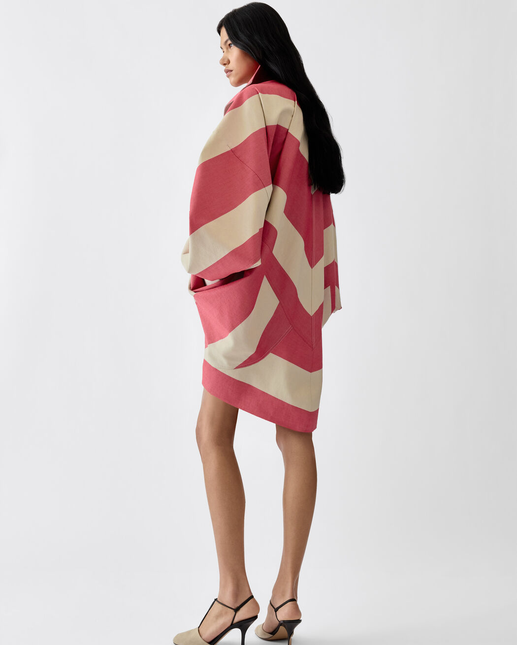 جاكيت أنوراك The Losange jacquemus جاكيت أنوراك the losange