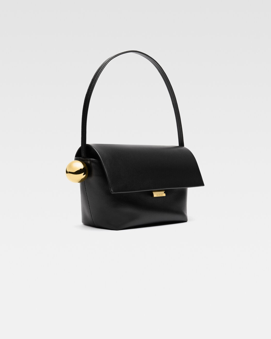 The Rond Carré jacquemus the rond carr