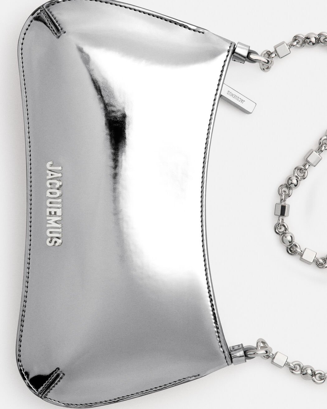 The Small Bisou Chaine jacquemus the small bisou chaine