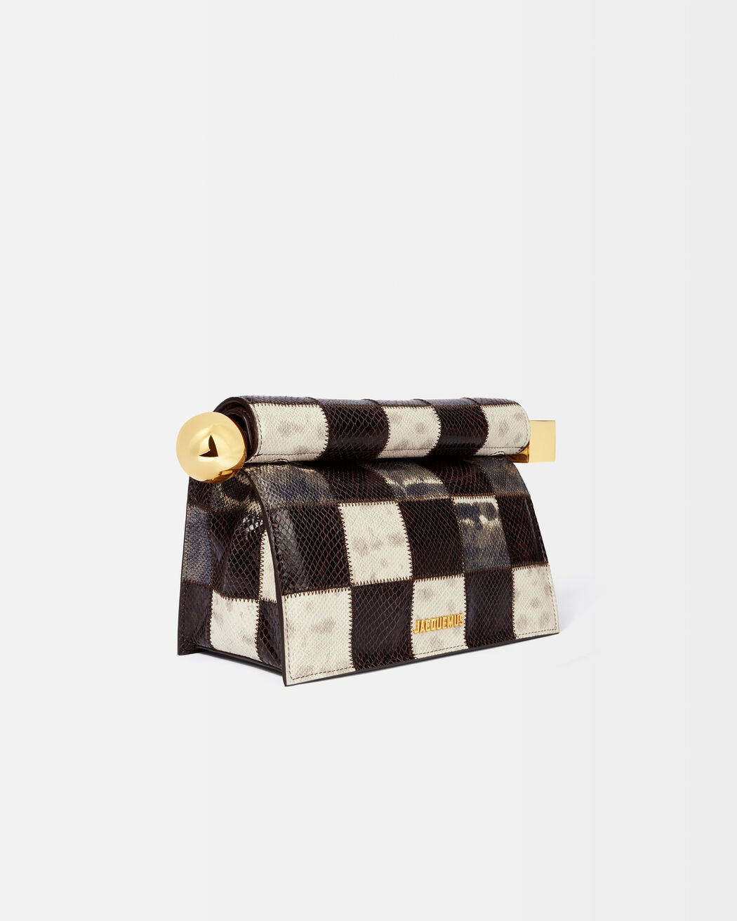 The Rond Carré clutch jacquemus the rond carr clutch