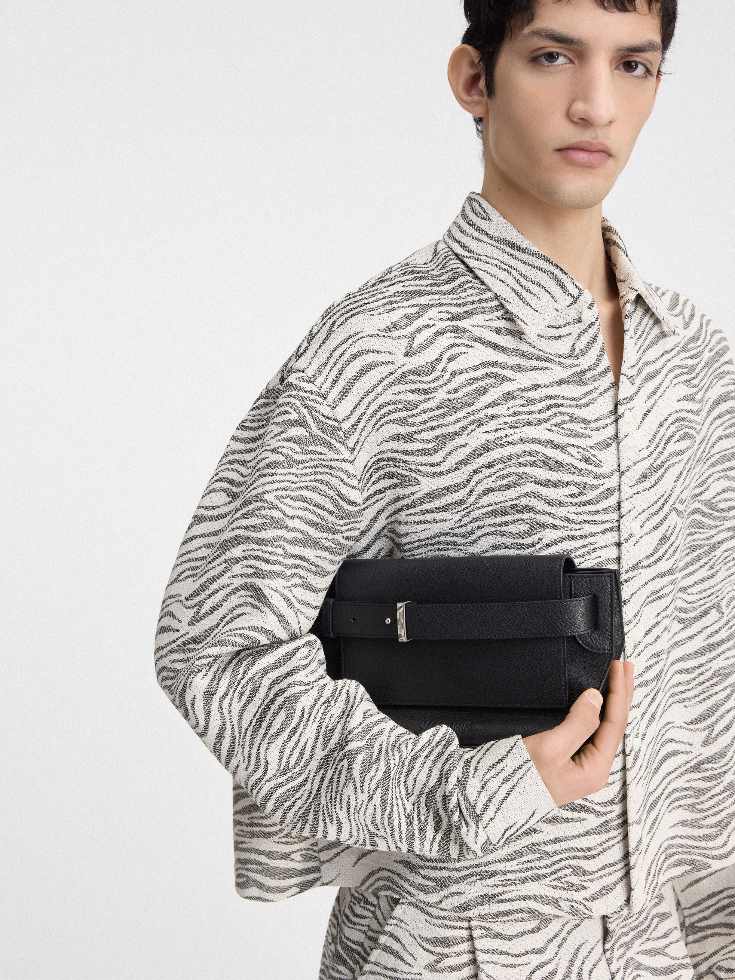 Shop Bags Small Leather Goods Jacquemus UAE Official Website