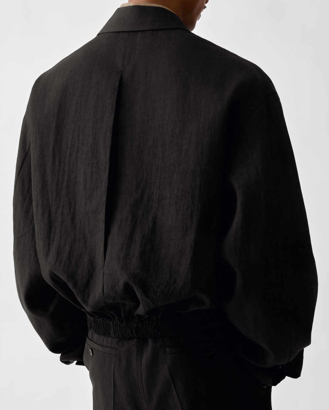 The Cubano jacket jacquemus the cubano jacket