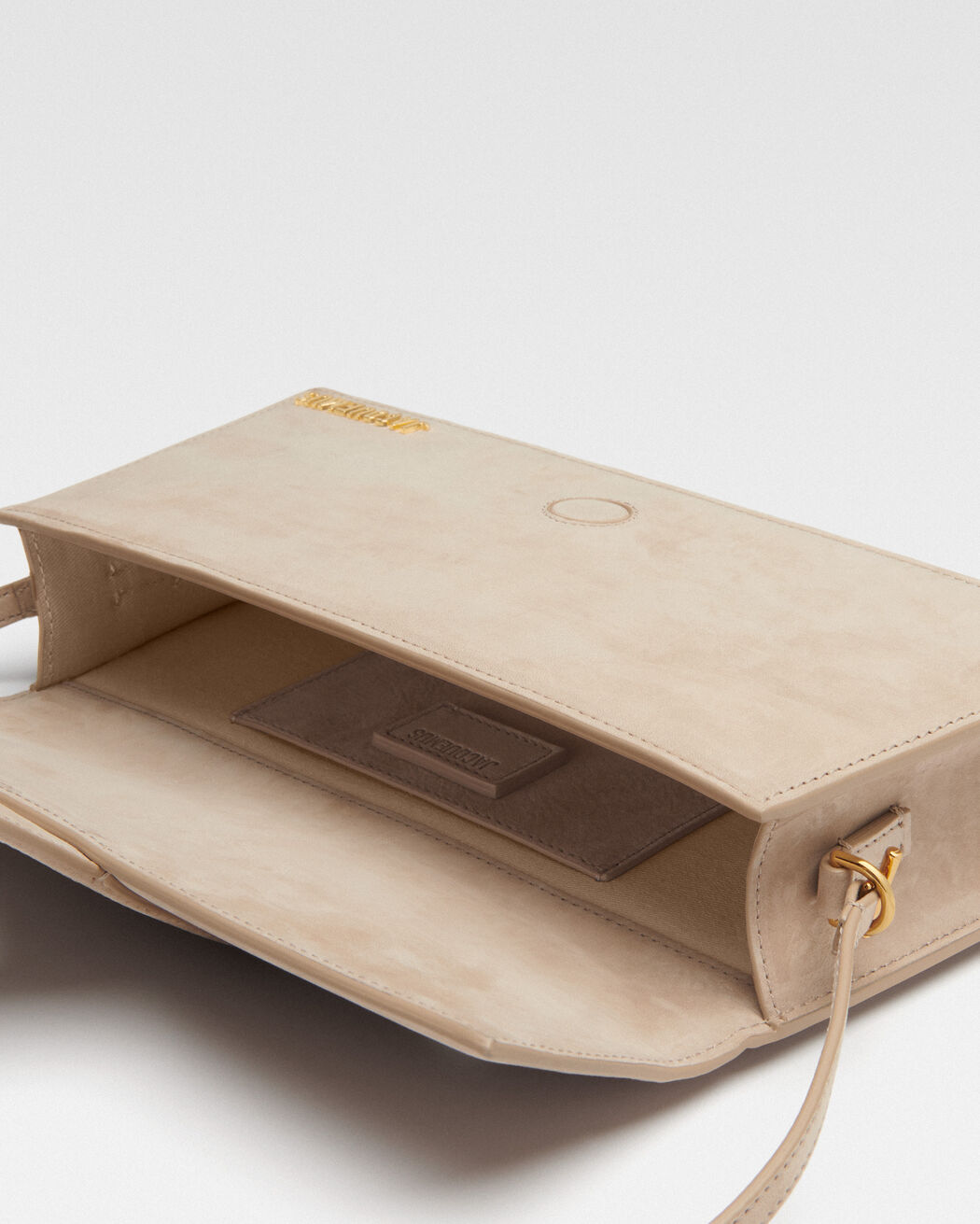 حقيبة The long Bambino jacquemus حقيبة the long bambino