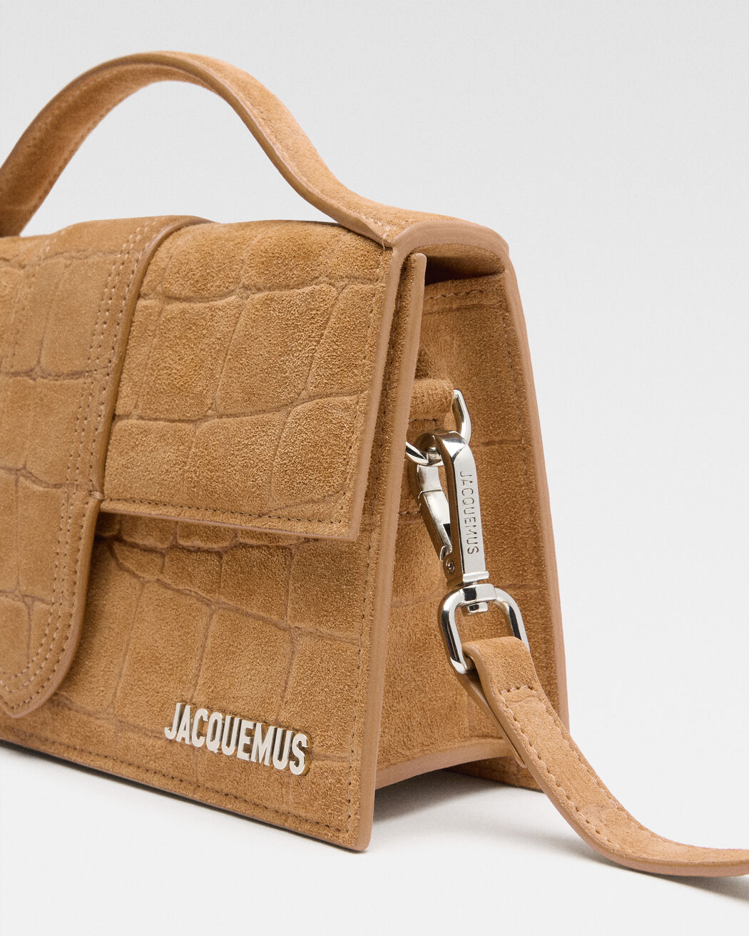 The large Bambino jacquemus the large bambino