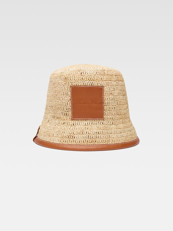 The Soli bucket hat jacquemus the soli bucket hat
