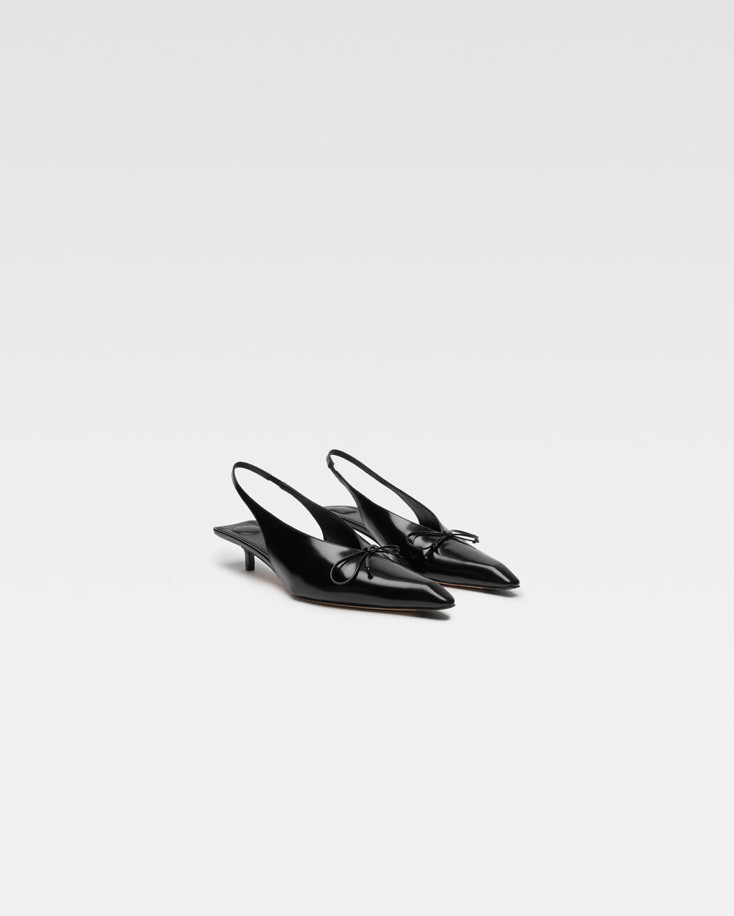 The low Cubisto slingbacks jacquemus the low cubisto slingbacks