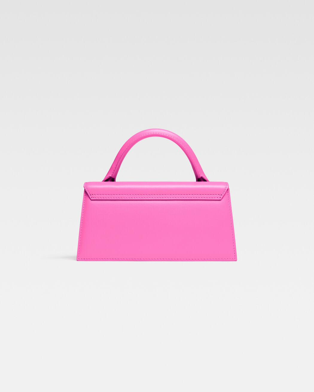 حقيبة The long Chiquito jacquemus حقيبة the long chiquito