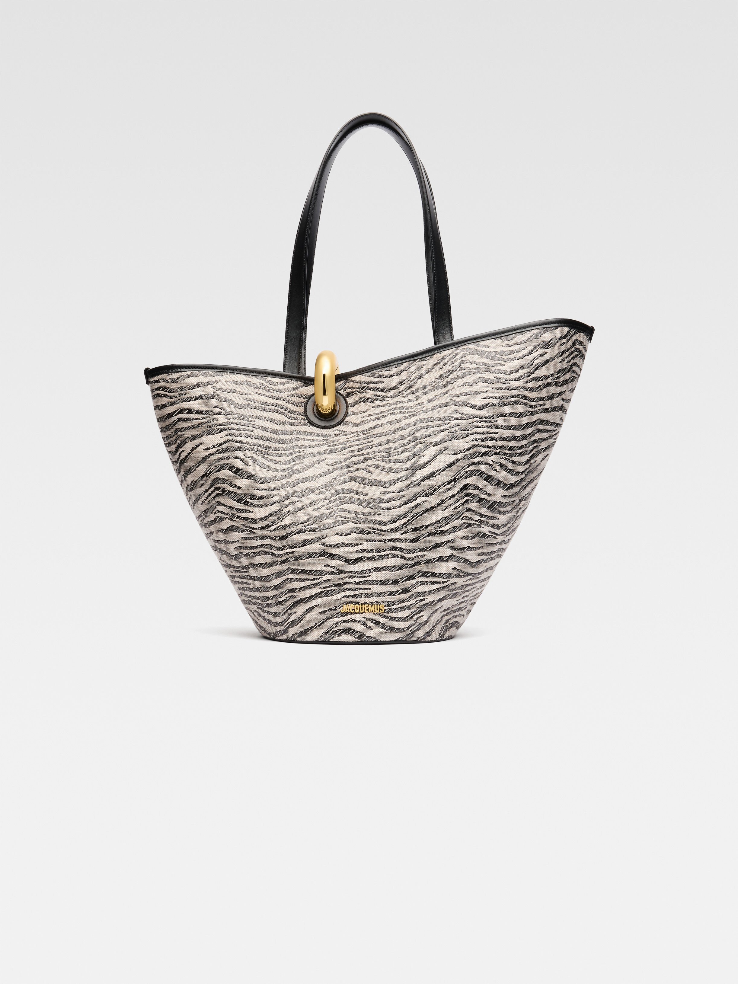 Shop Totes Basket Bags Jacquemus UAE Official Website