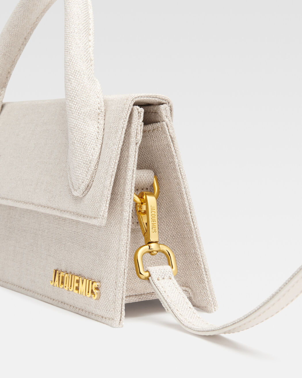 حقيبة The long Chiquito jacquemus حقيبة the long chiquito