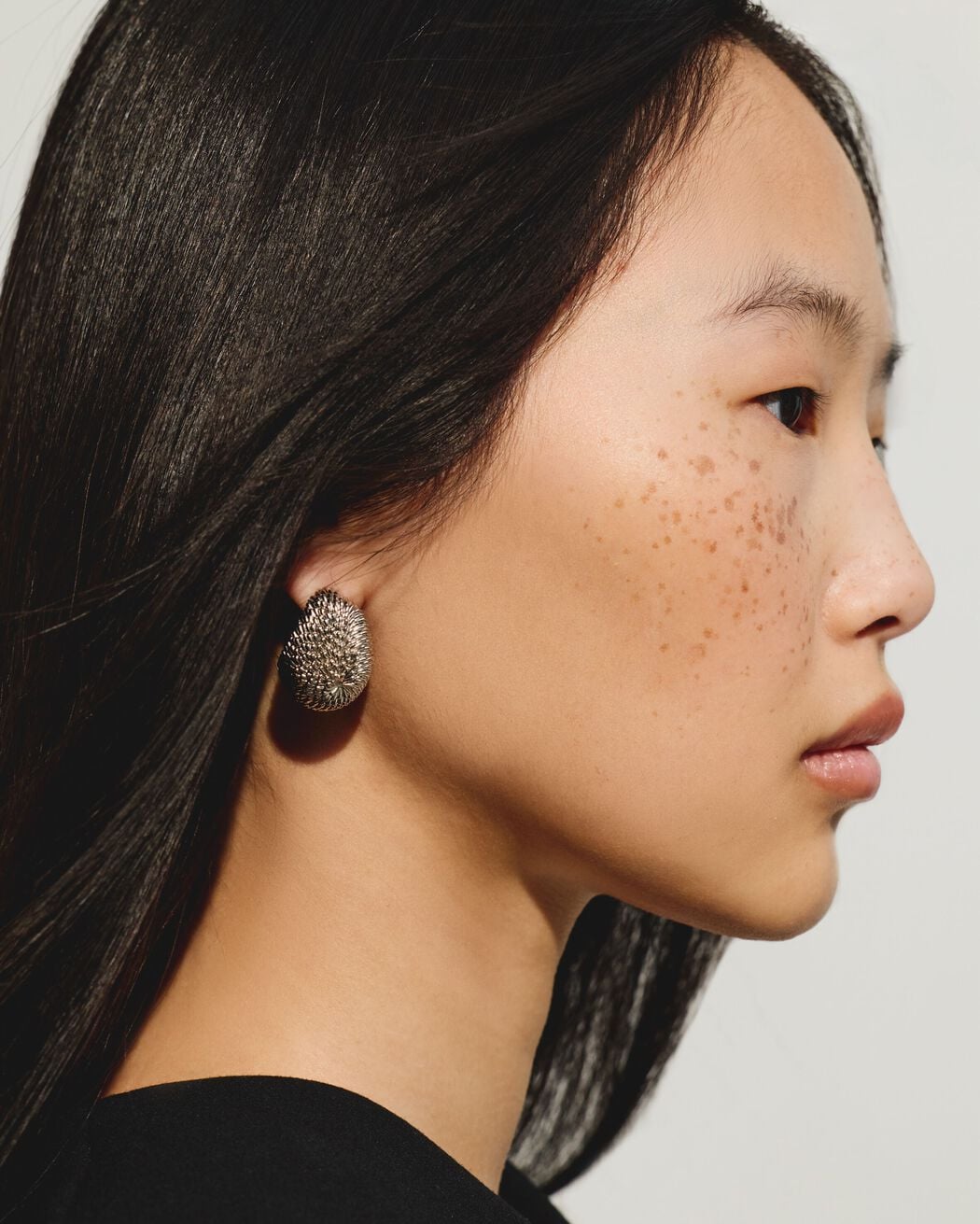 The Hérisson earrings jacquemus the h risson earrings
