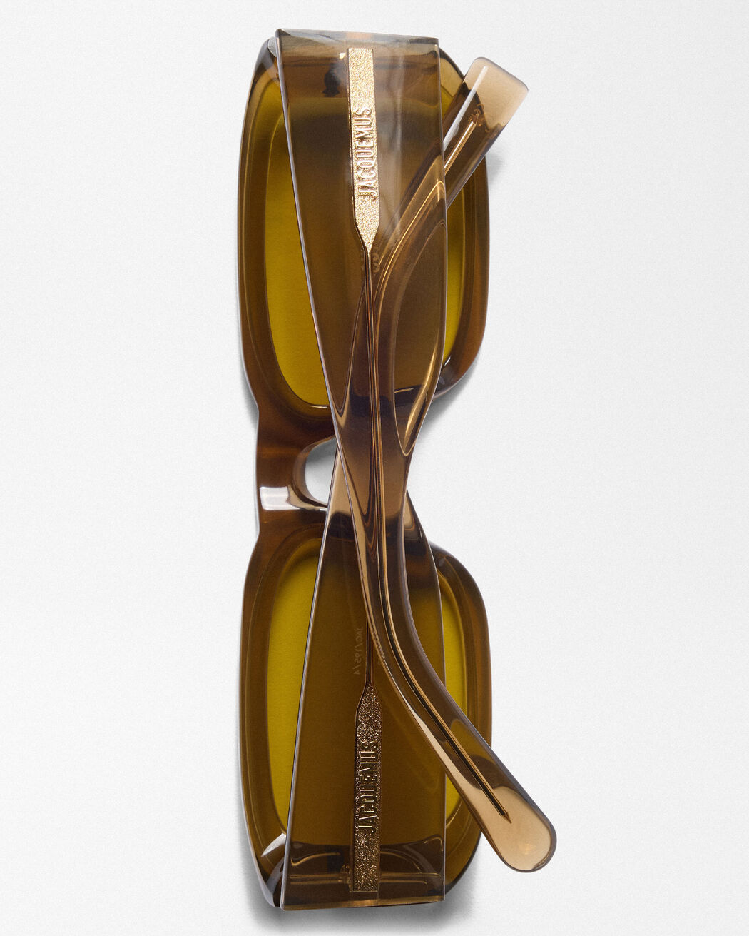 The Pisco sunglasses
jacquemus the pisco sunglasses