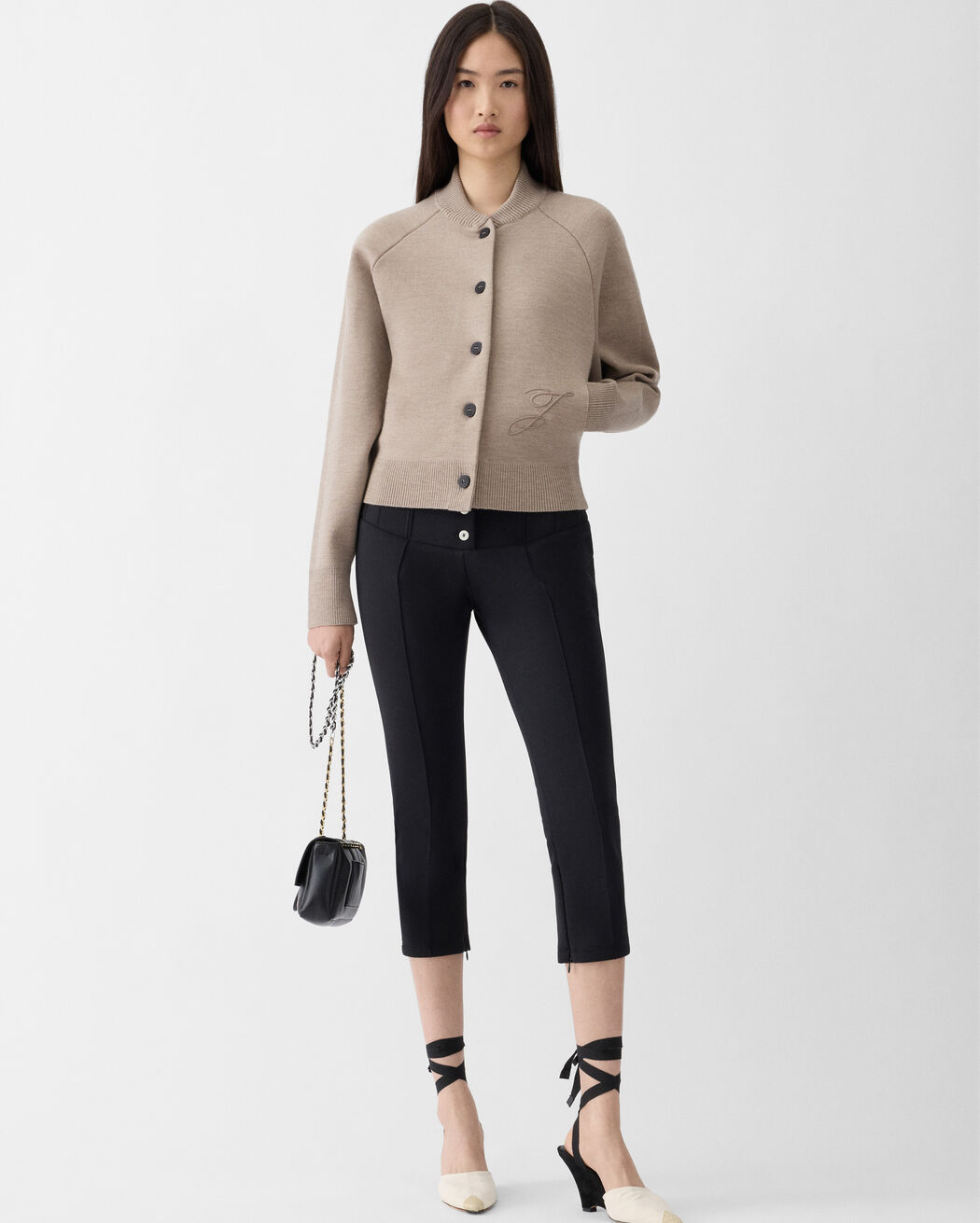 The Lavande cardigan jacquemus the lavande cardigan
