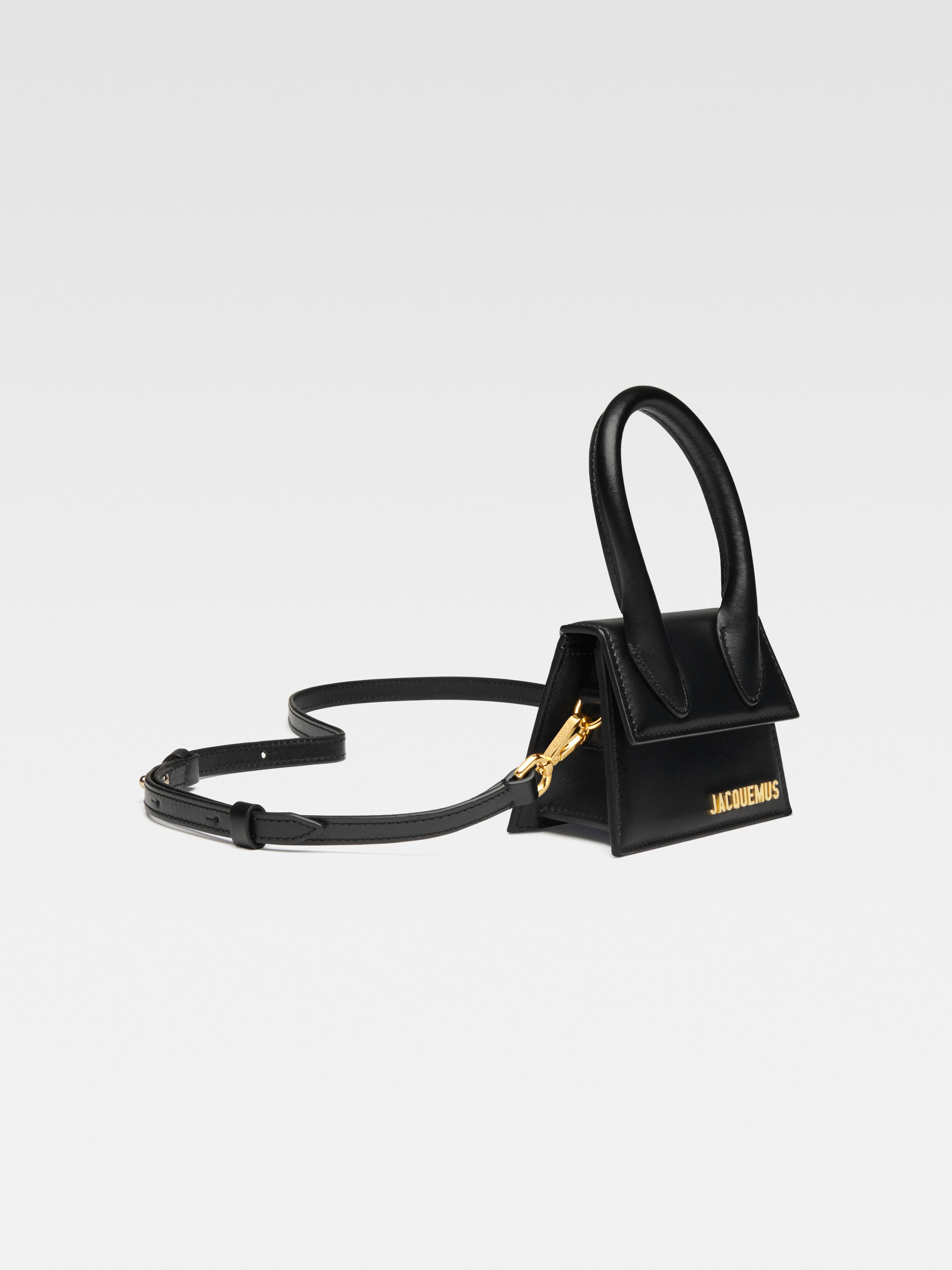 Black jacquemus mini bag top