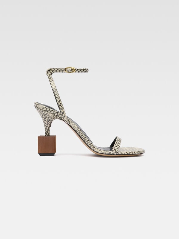 The Bisou sandals jacquemus the bisou sandals