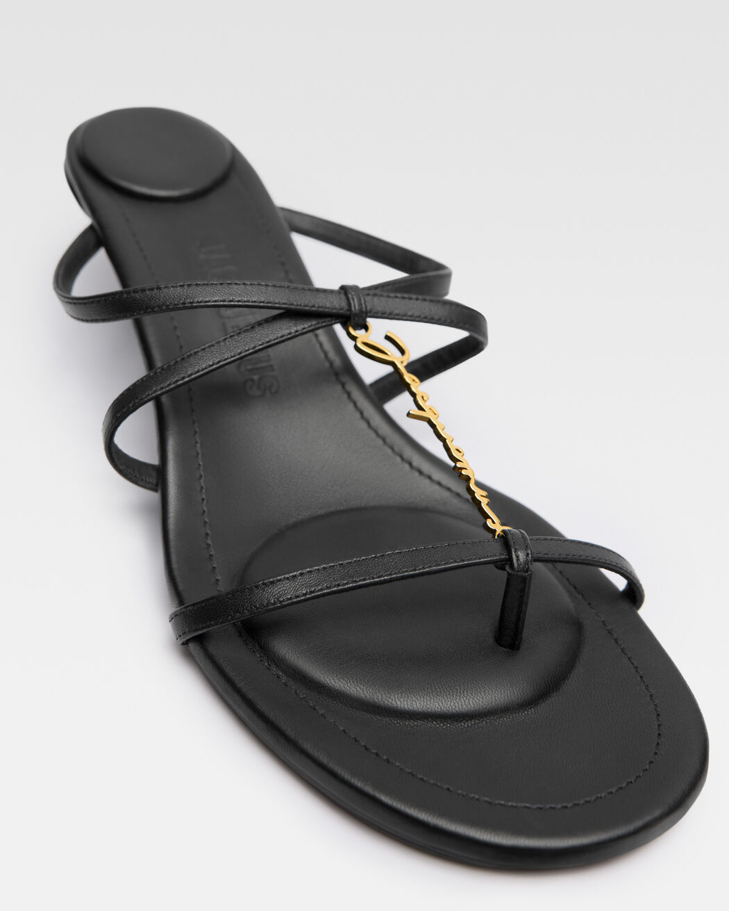 The low Pralù sandals jacquemus the low pral sandals