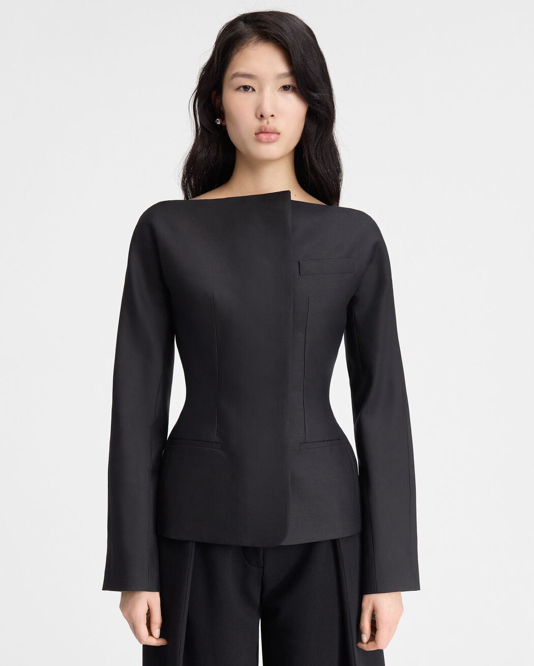 جاكيت La Veste Spalla jacquemus جاكيت la veste spalla