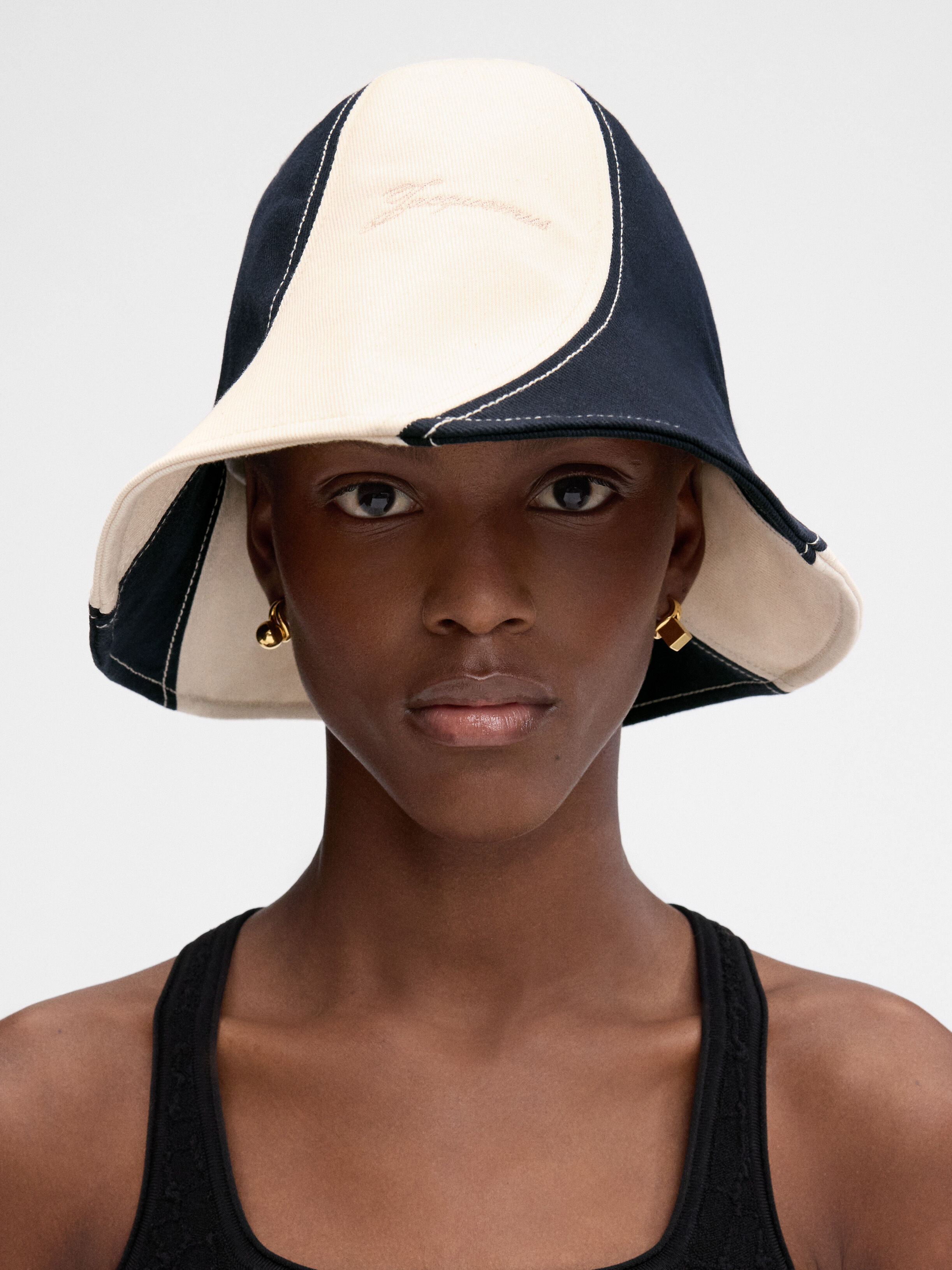 The Gelato bucket hat, Multi Color | JACQUEMUS UAE