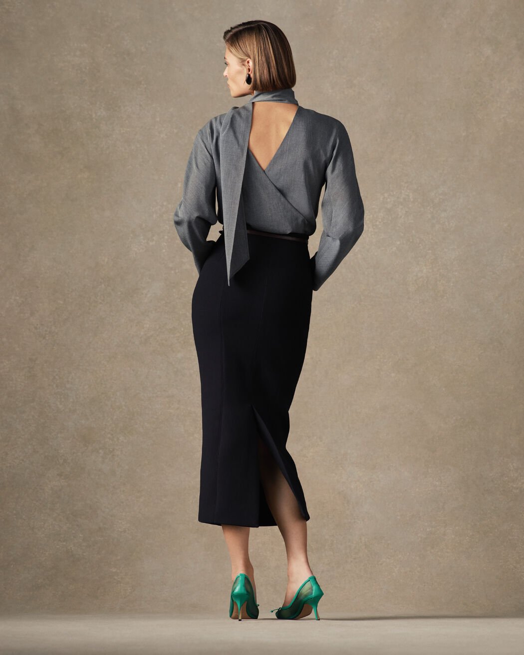 The Chale blouse jacquemus the chale blouse