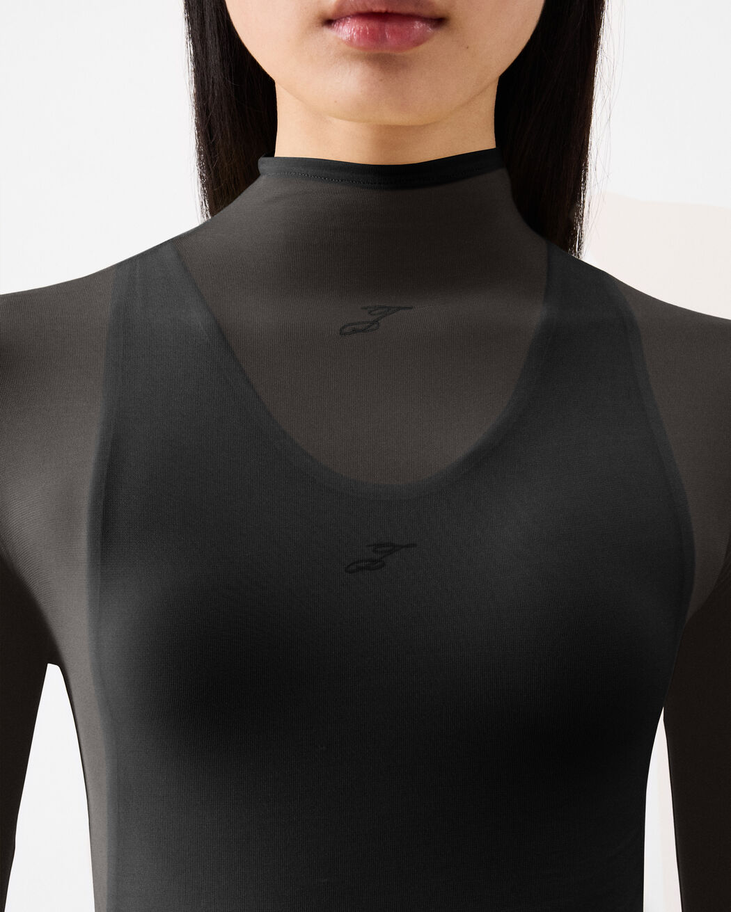 The Strato long-sleeve t-shirt jacquemus the strato long sleeve t shirt