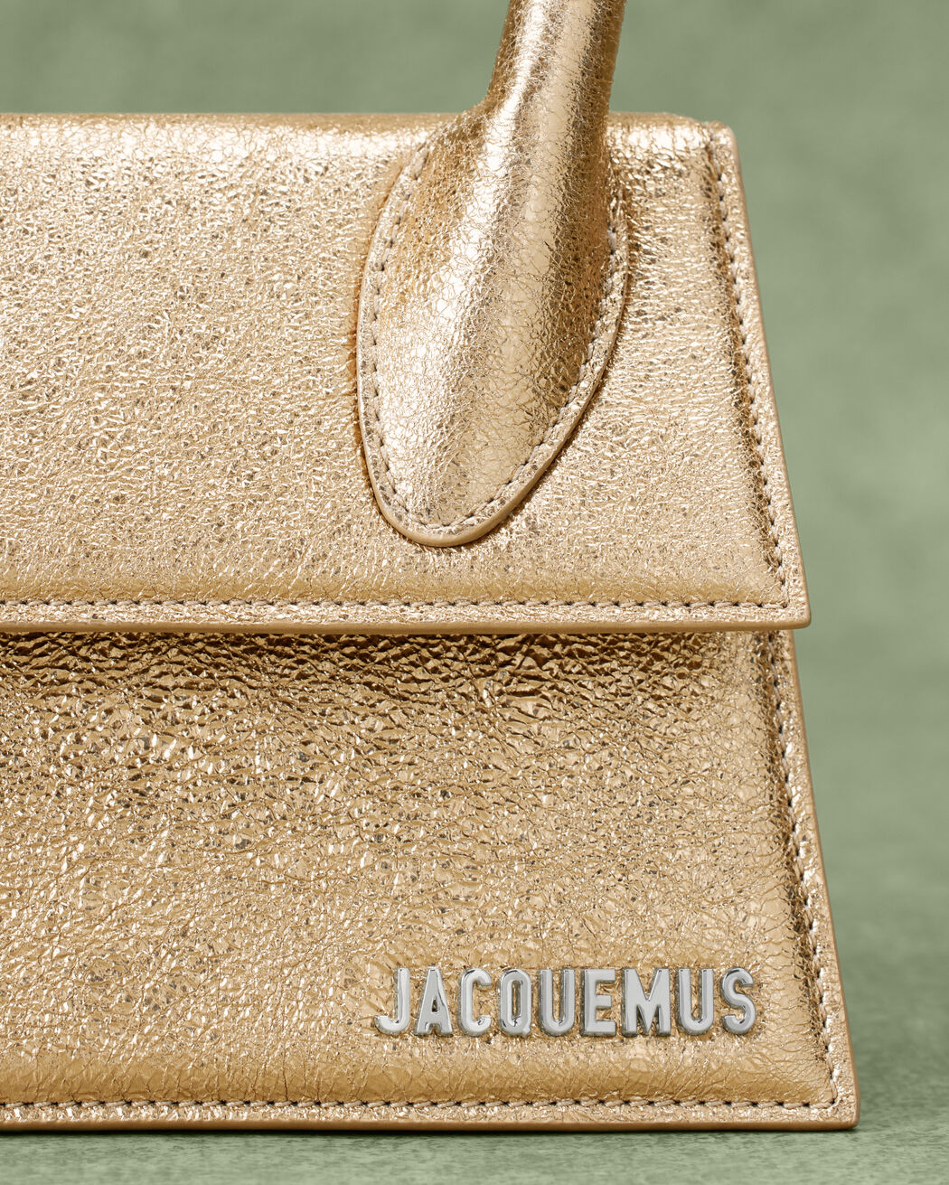 حقيبة The medium Chiquito jacquemus حقيبة the medium chiquito