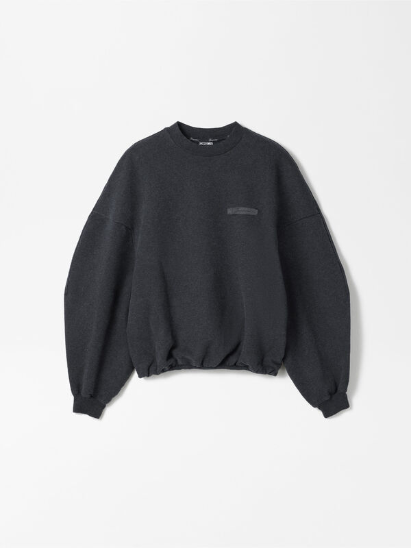 The Ruban sweatshirt jacquemus the ruban sweatshirt