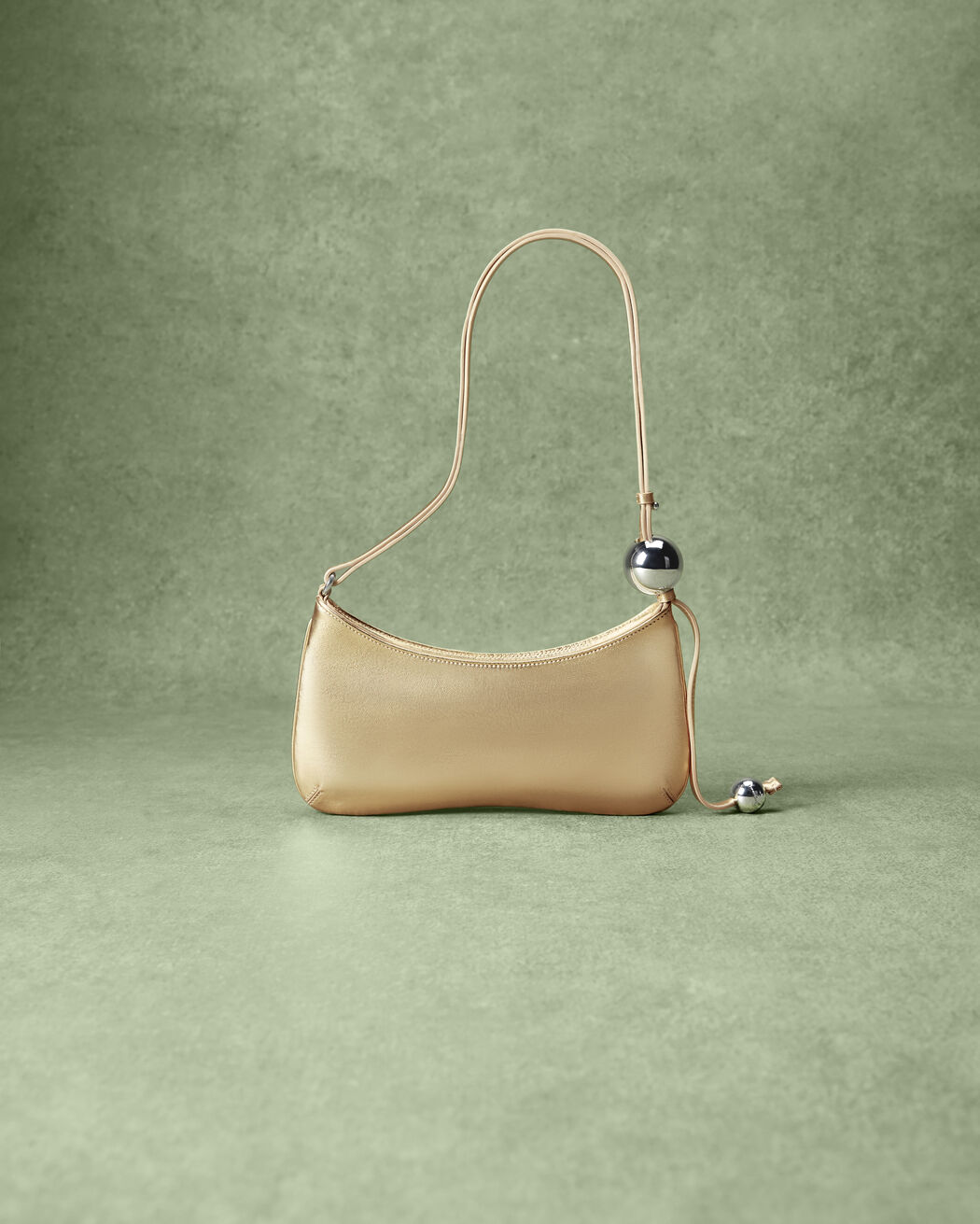 حقيبة The Bisou Perle jacquemus حقيبة the bisou perle