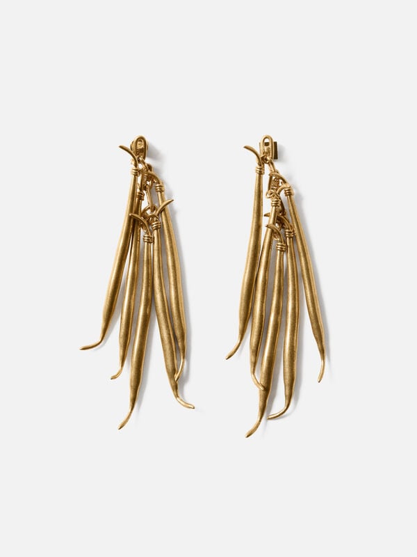 The Haricots earrings jacquemus أقراط the haricots