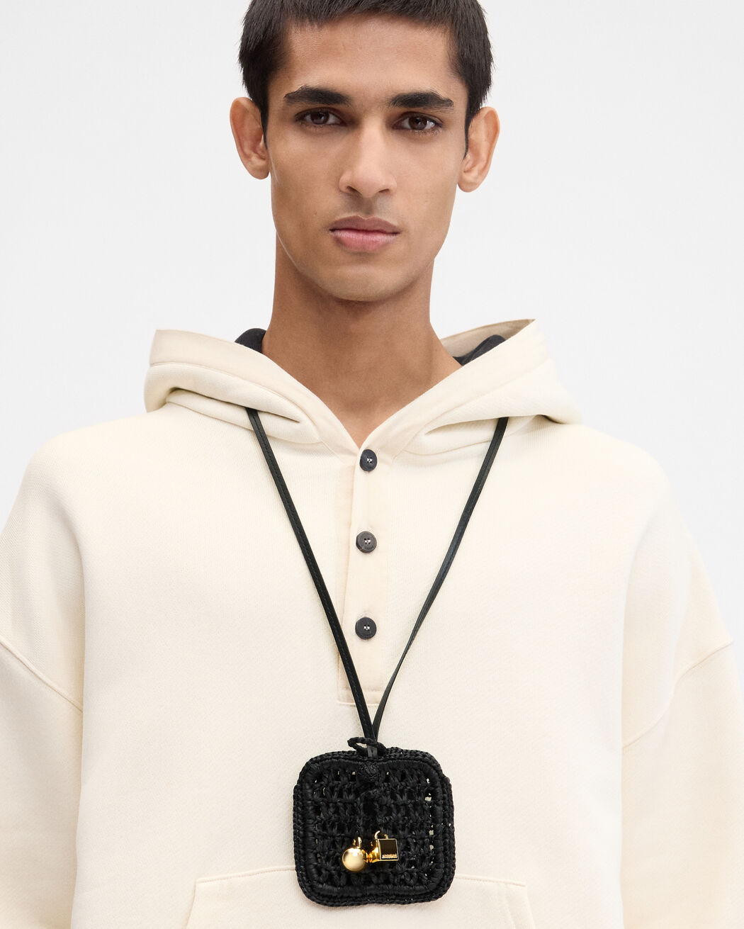 The Spiaggia حافظة سماعات jacquemus the spiaggia حافظة سماعات