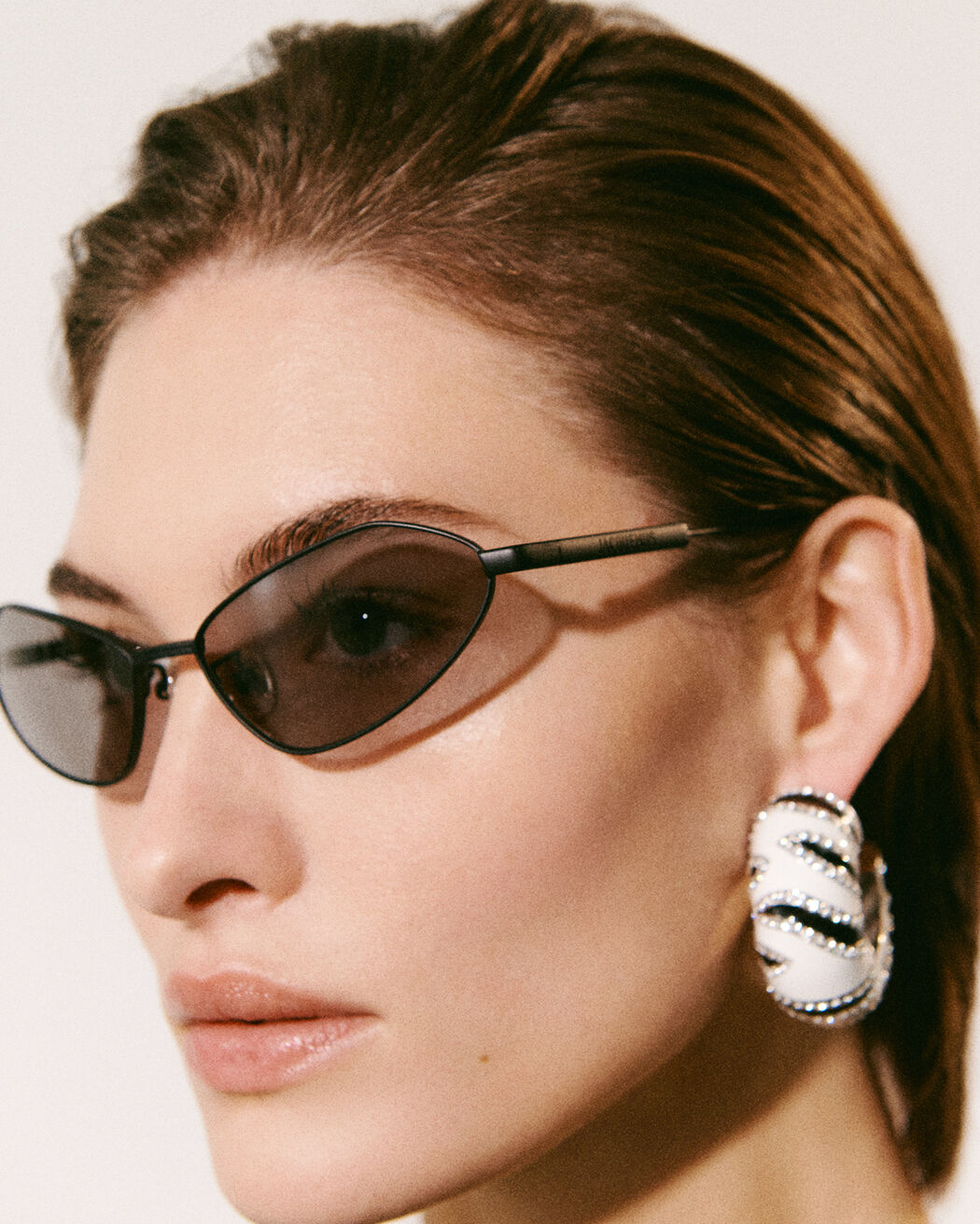 The Bambino metal نظارة شمسية jacquemus the bambino metal نظارة شمسية