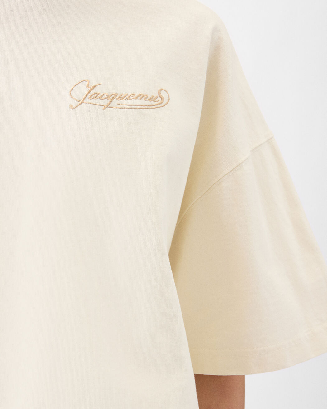 The Corto t-shirt jacquemus the corto t shirt