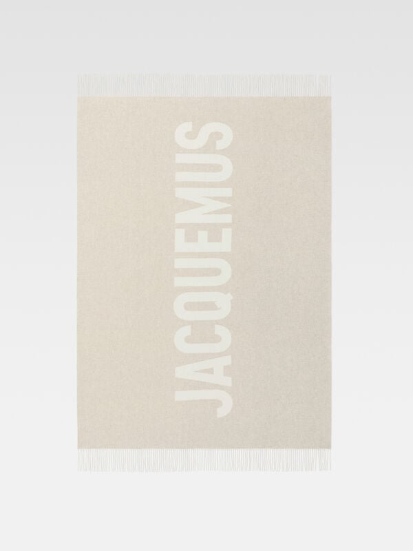 The Jacquemus plaid the jacquemus plaid