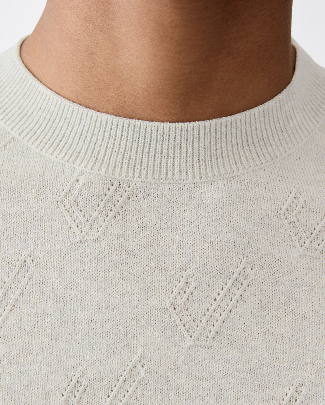 تي شيرت محبوك The Abbracio jacquemus تي شيرت محبوك the abbracio