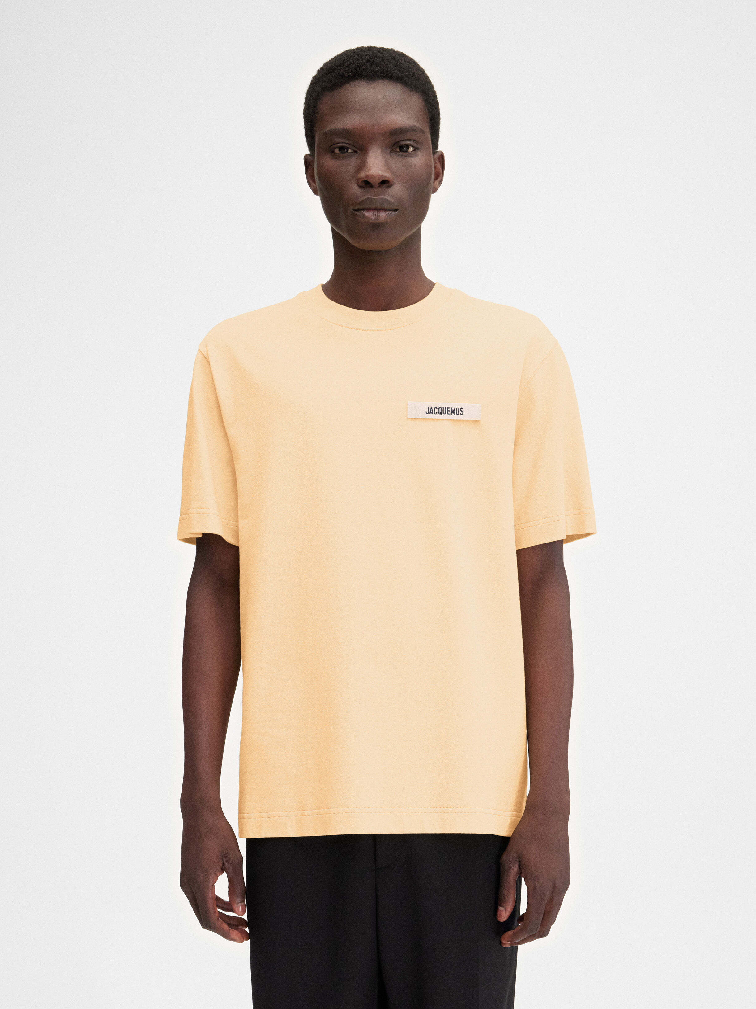 商品画像：JACQUEMUS 中綿シャツ 46 トップス 4
