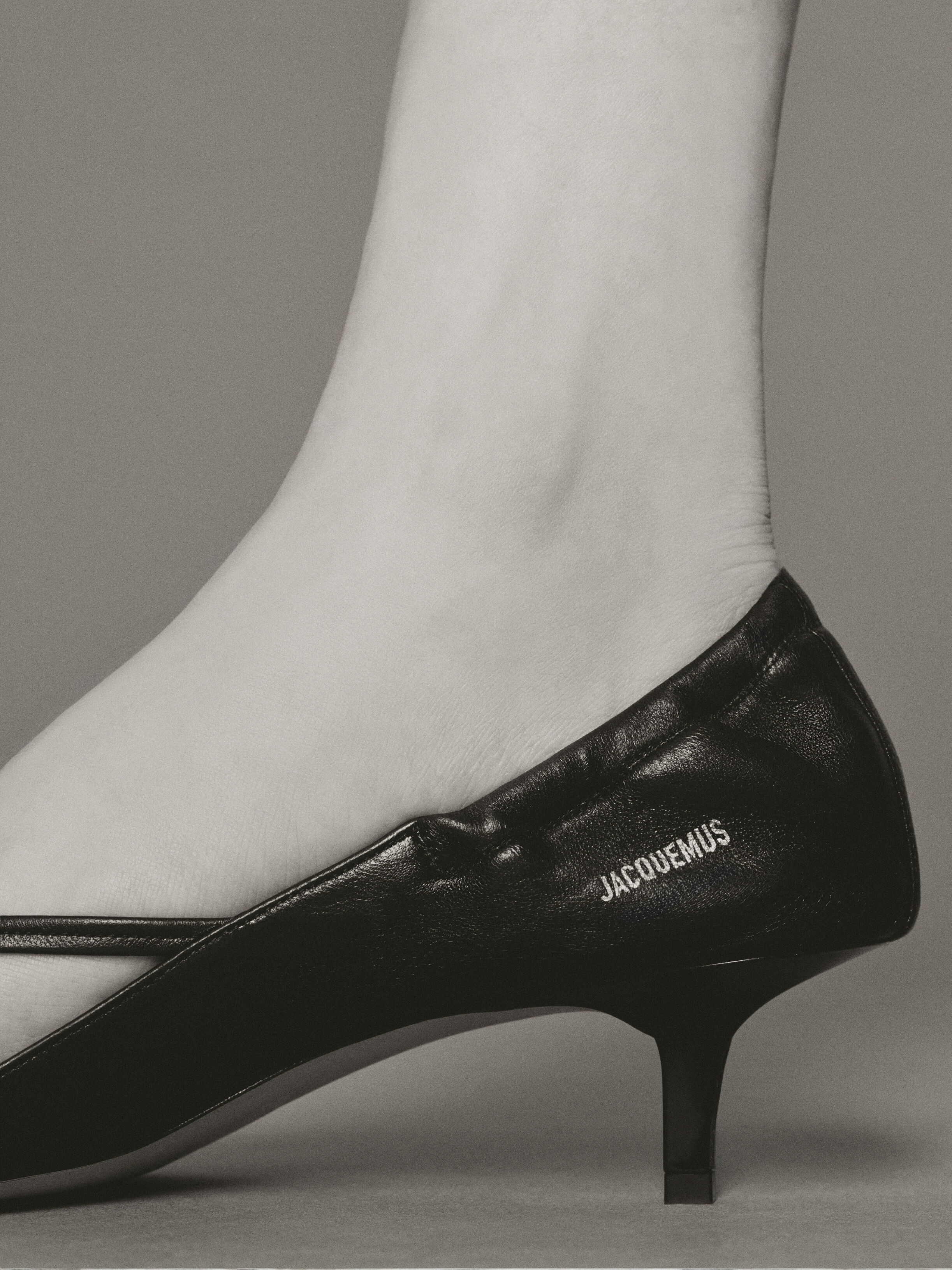 The low sandals, Black | JACQUEMUS UAE